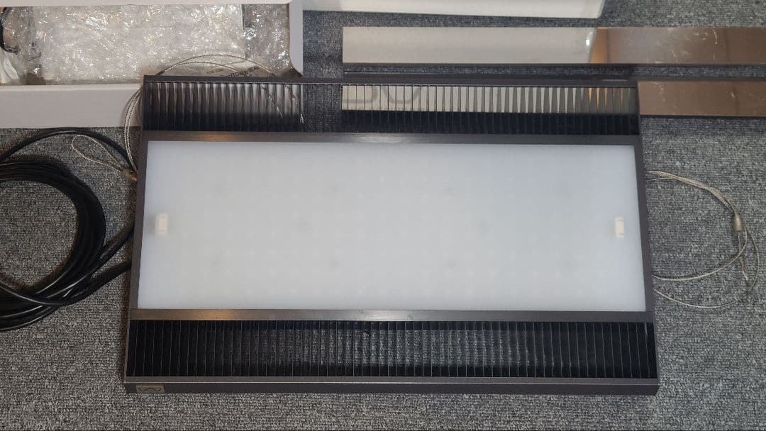 ADA　ソーラーRGB 専用シェード付