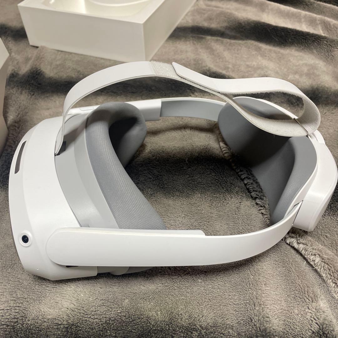 PICO4ultra VRヘッドセットとモーショントラッカー3点セット＋‪α