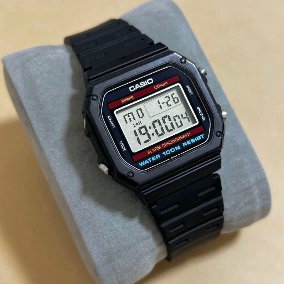 時計 CASIO W-700