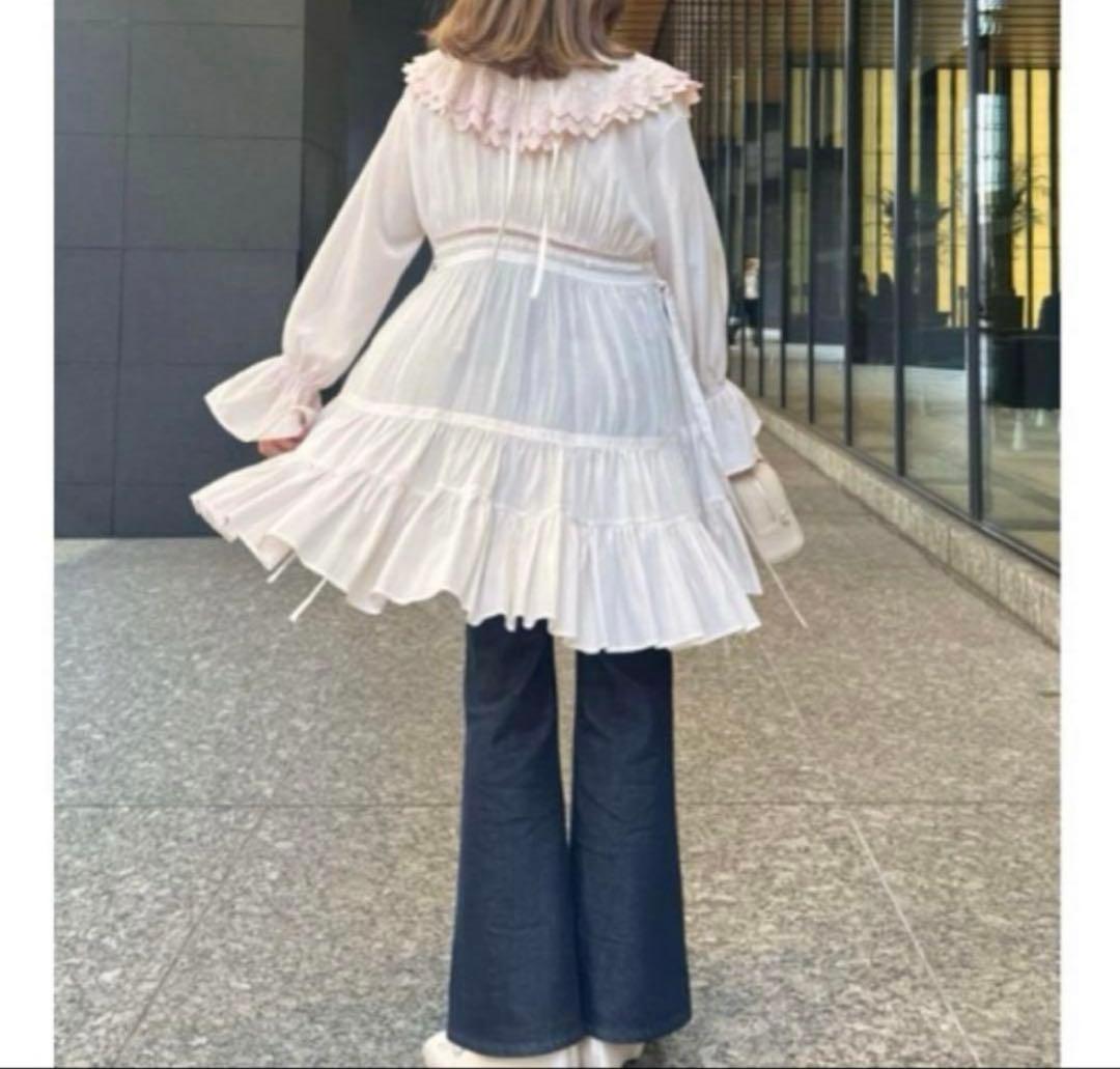 SNIDEL スナイデル コットンライクラッフルカラーチュニック WHT