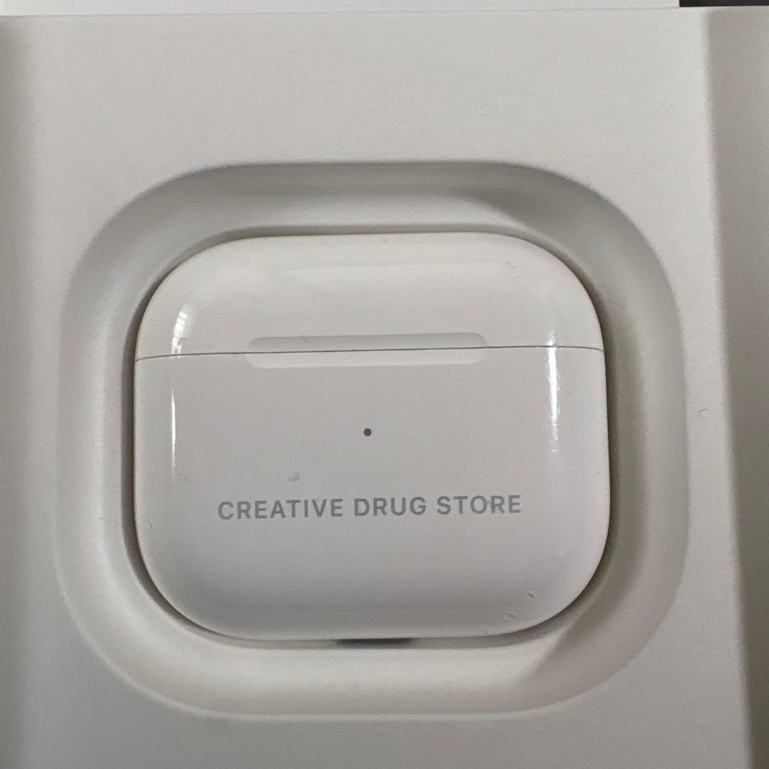 Apple AirPods 本体 充電ケース付き　3世代