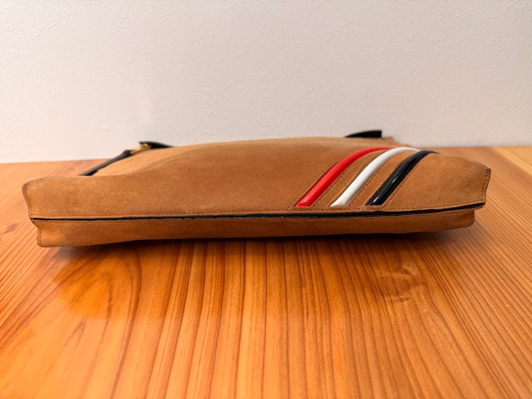 LOEWE クラッチバッグ Tポーチ アナグラム スエード ユニセックス