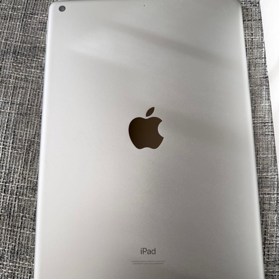 美品　iPad 第9世代 64GB Wi-Fi 付属品新品