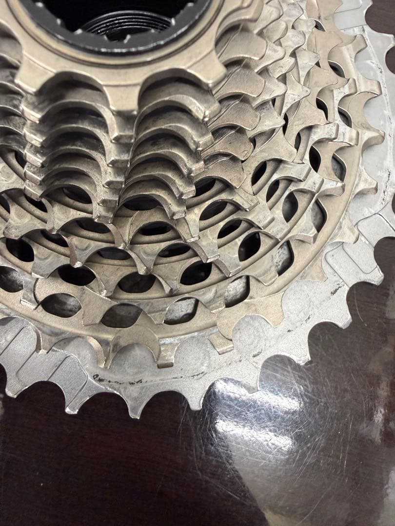 SRAM RED スプロケット　10-33