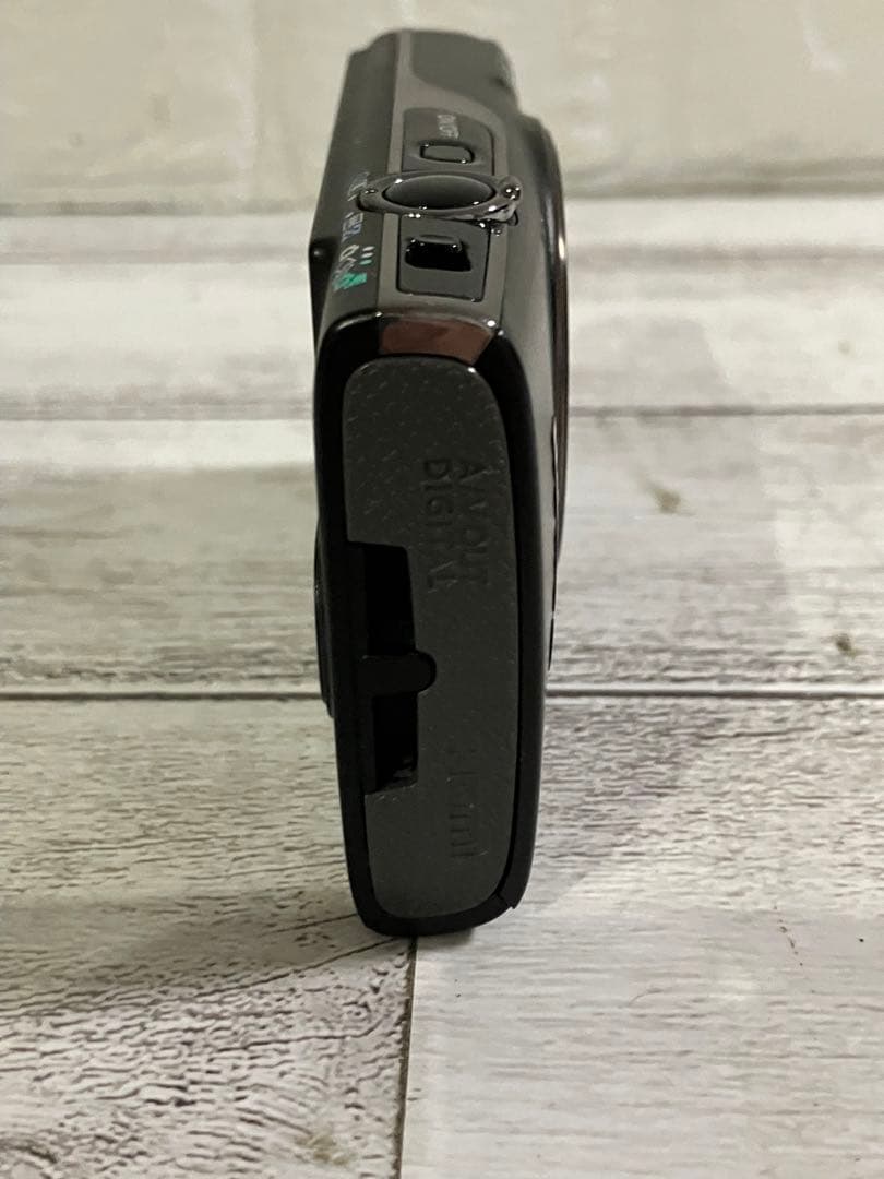 Canon IXY 650 デジタルカメラ 本体