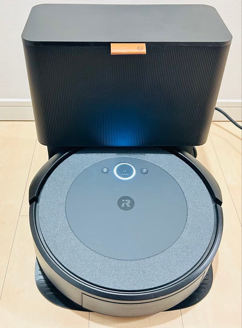 ⭐︎コード新品⭐︎iRobot Roombai5+ロボット掃除機クリーンベース付⭐︎