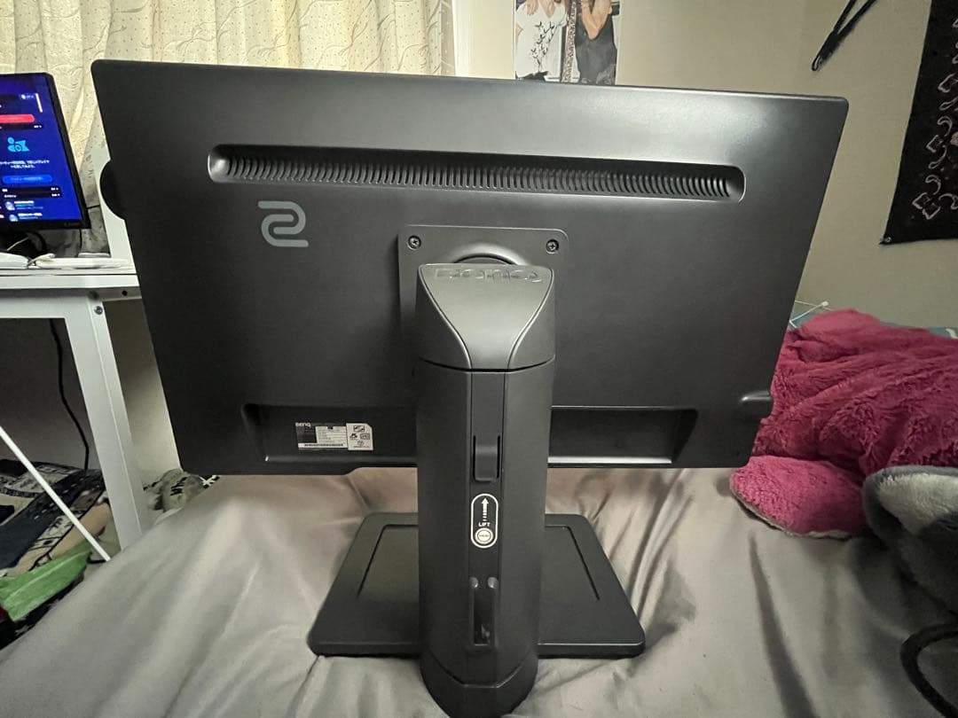 BenQ XL2411p 144Hzモニター