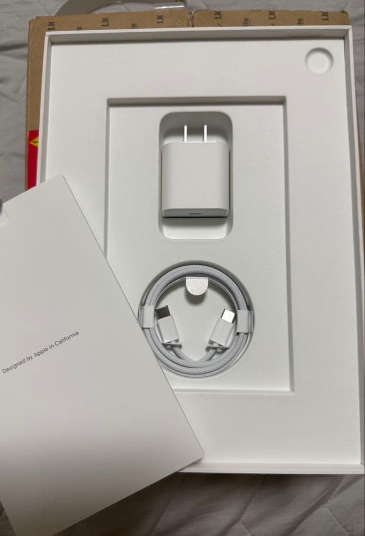 新品iPad(A16)Wi-Fi➕Cellular 128GB ブルー