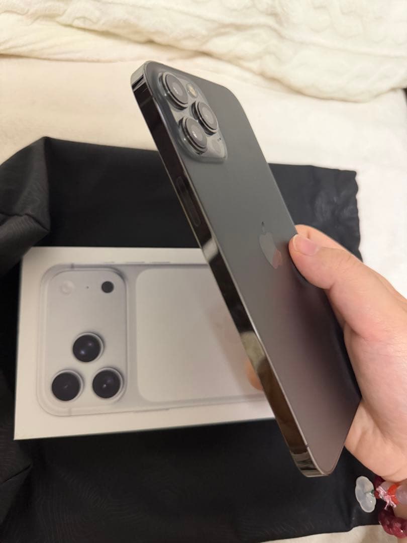 iPhone12Promax256GB グラファイト 本体 SIMフリー