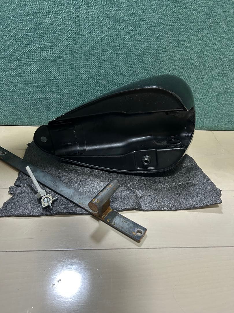 スポーツスター　タンク　カスタム用