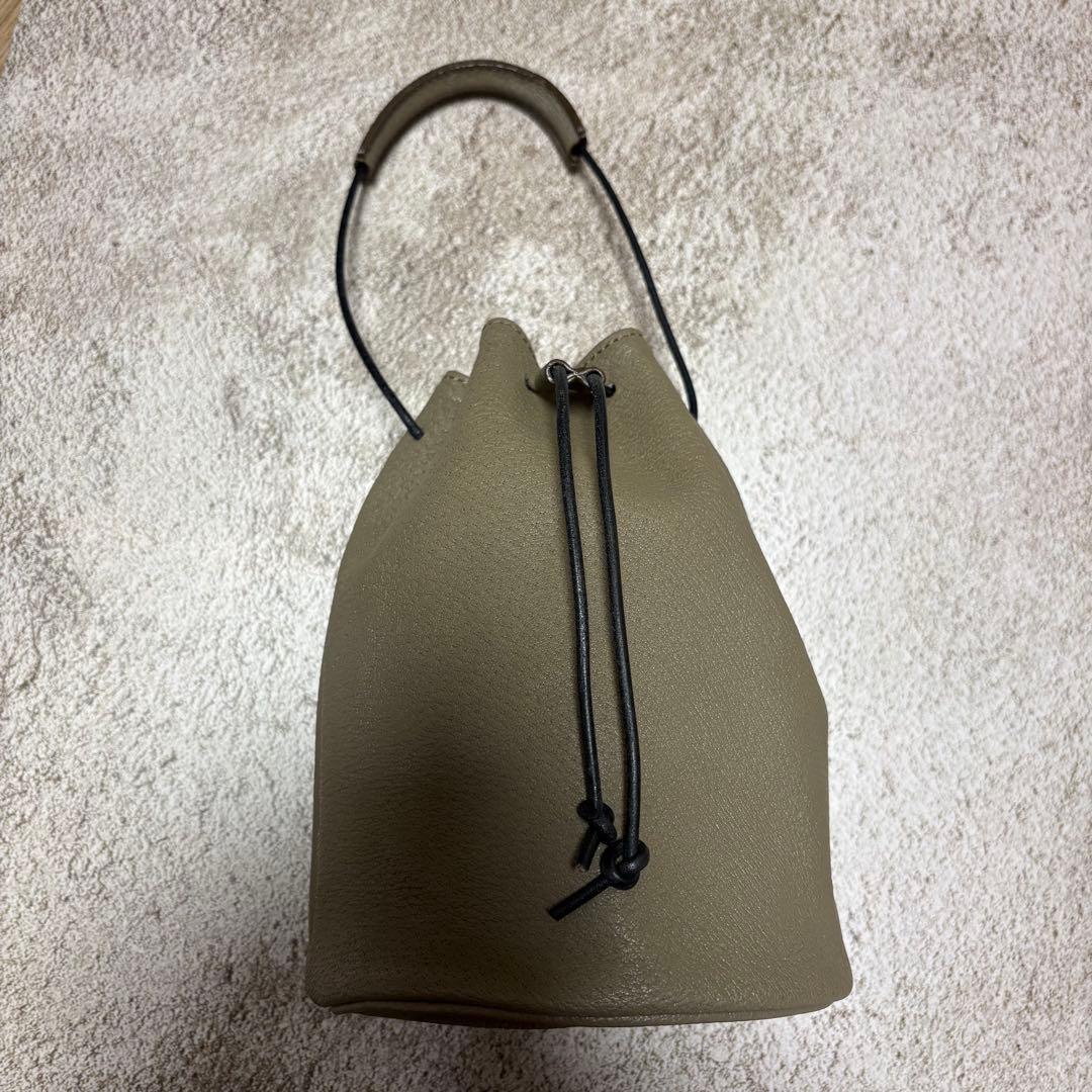 新進工房　巾着　レザーバッグ