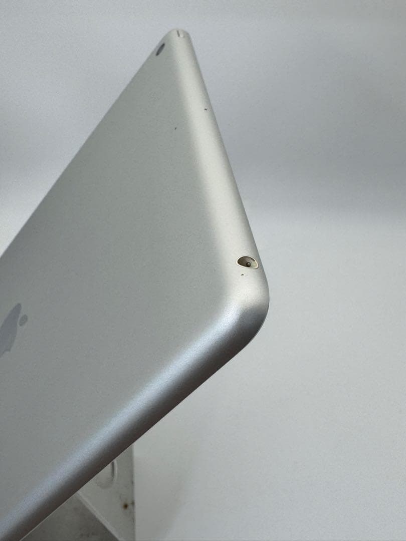 ipad 2020 第8世代128GB シルバー