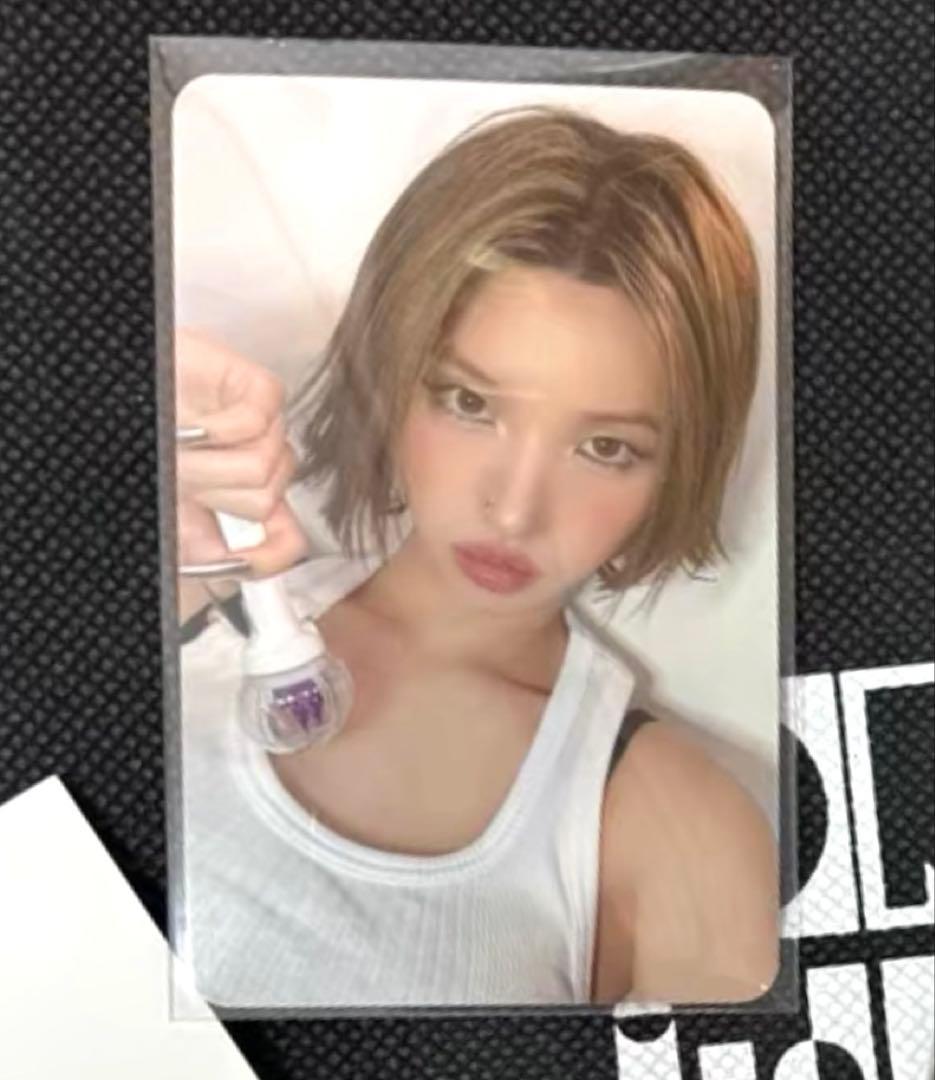 IDLE ソヨン Mono サノク 事前収録 限定 トレカ A