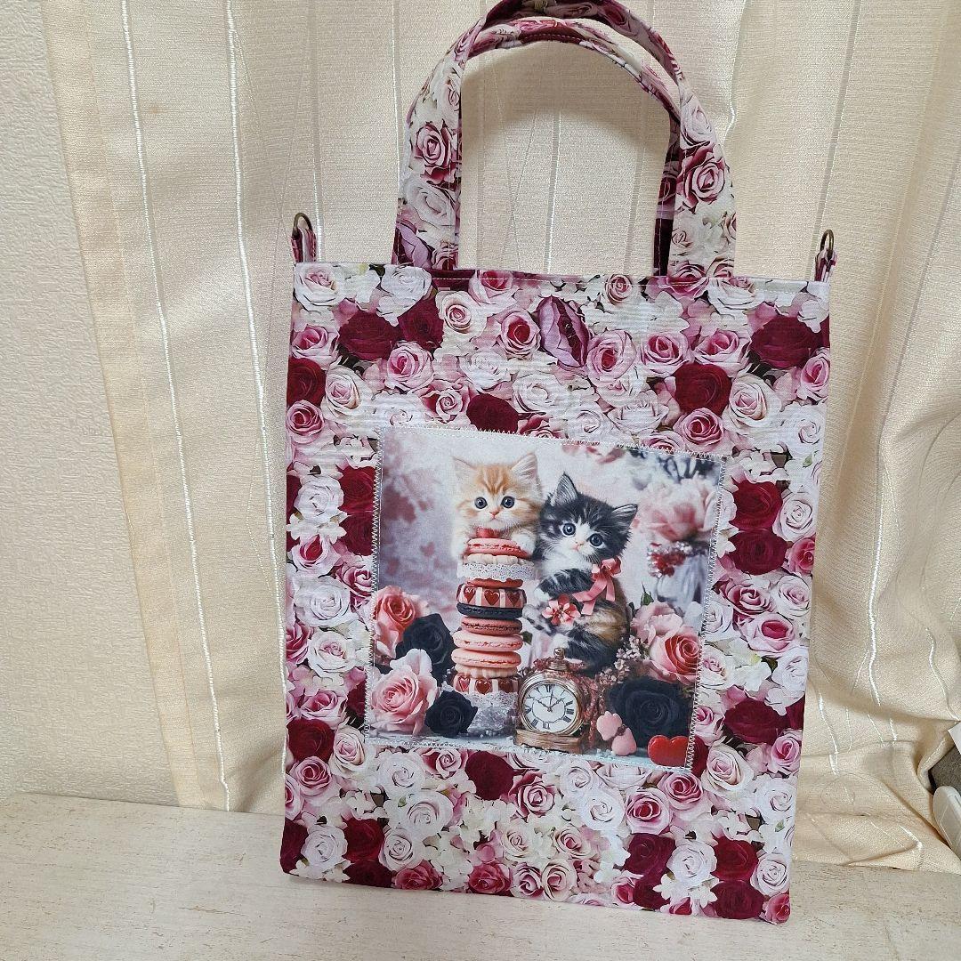 激レアねこと女の子パネル生地　ハンドメイド　まちなしバッグ　布バスケット