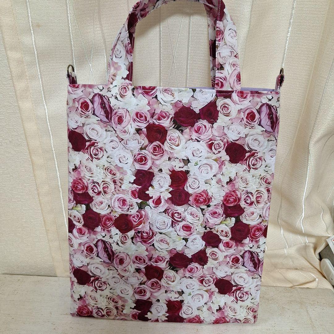 激レアねこと女の子パネル生地　ハンドメイド　まちなしバッグ　布バスケット