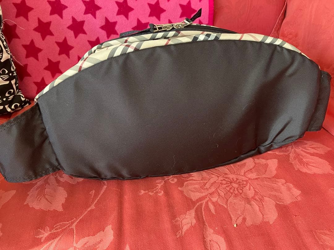 バーバリーブルーレーベル　ボディーバック❤️ご購入前コメントお願いします❤️