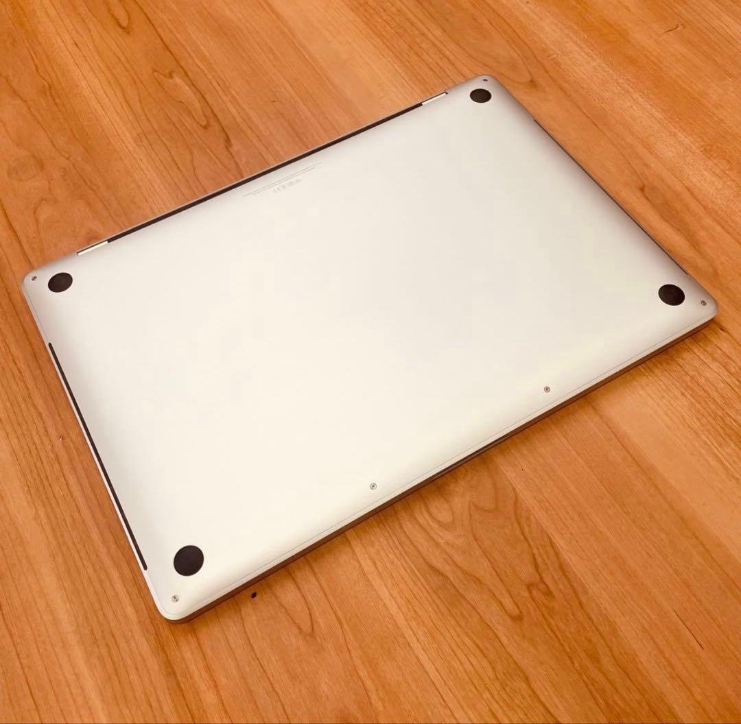 MacBook Pro 16インチ 2019 i9 32GB 1TB