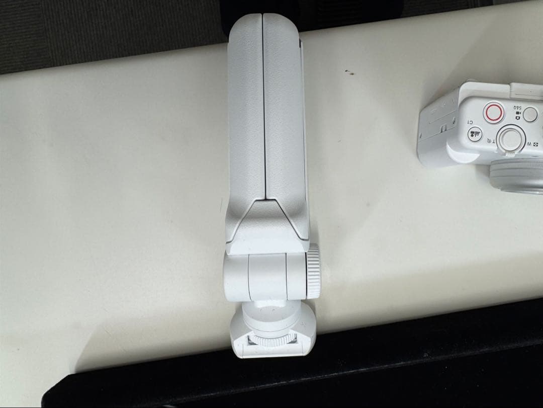 SONY ZEISSレンズ付きコンパクトカメラ