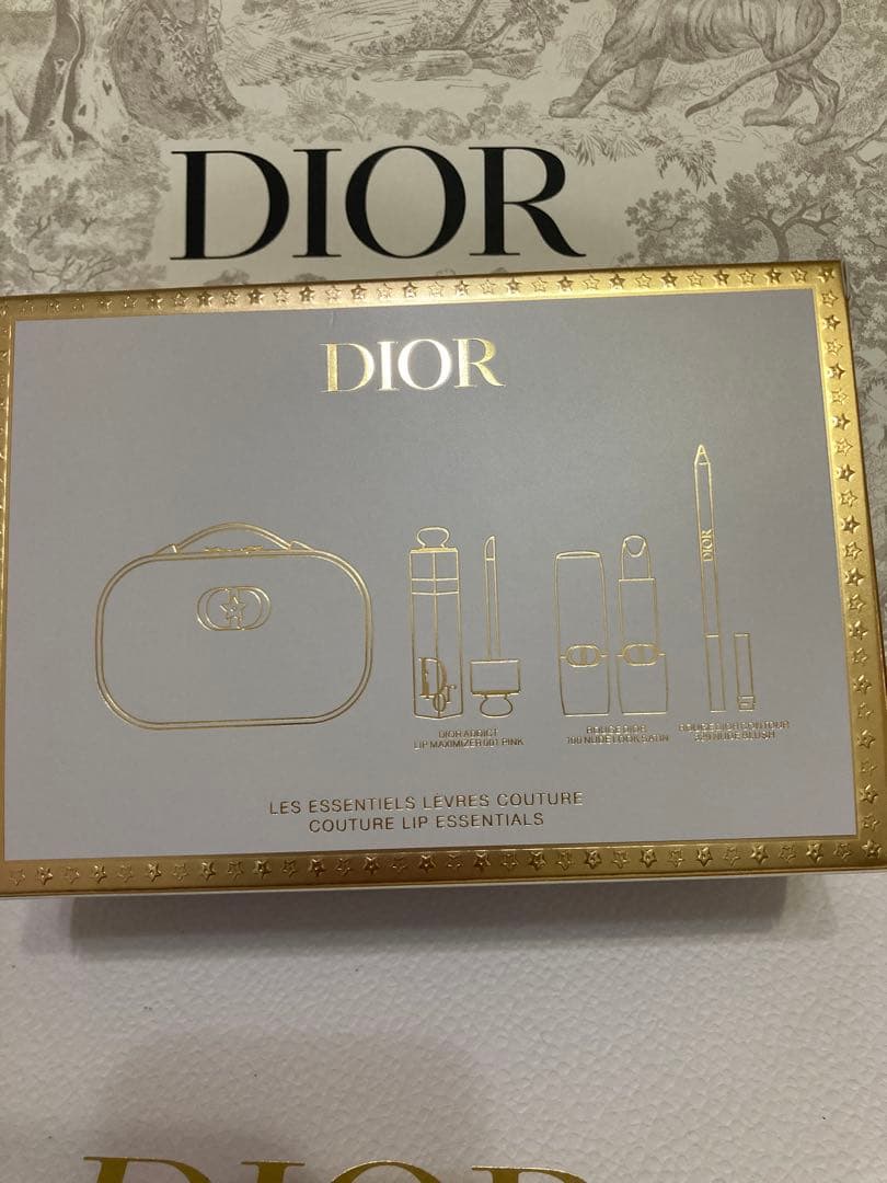 ディオール　ホリデー 2025 公式オンライン限定品