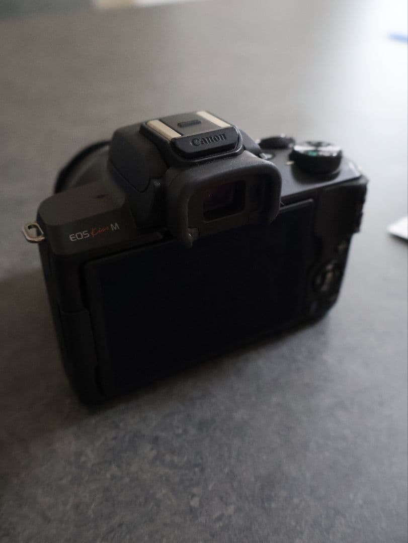 【美品】CANON EOS Kiss M EF-M 15-45mm IS STM