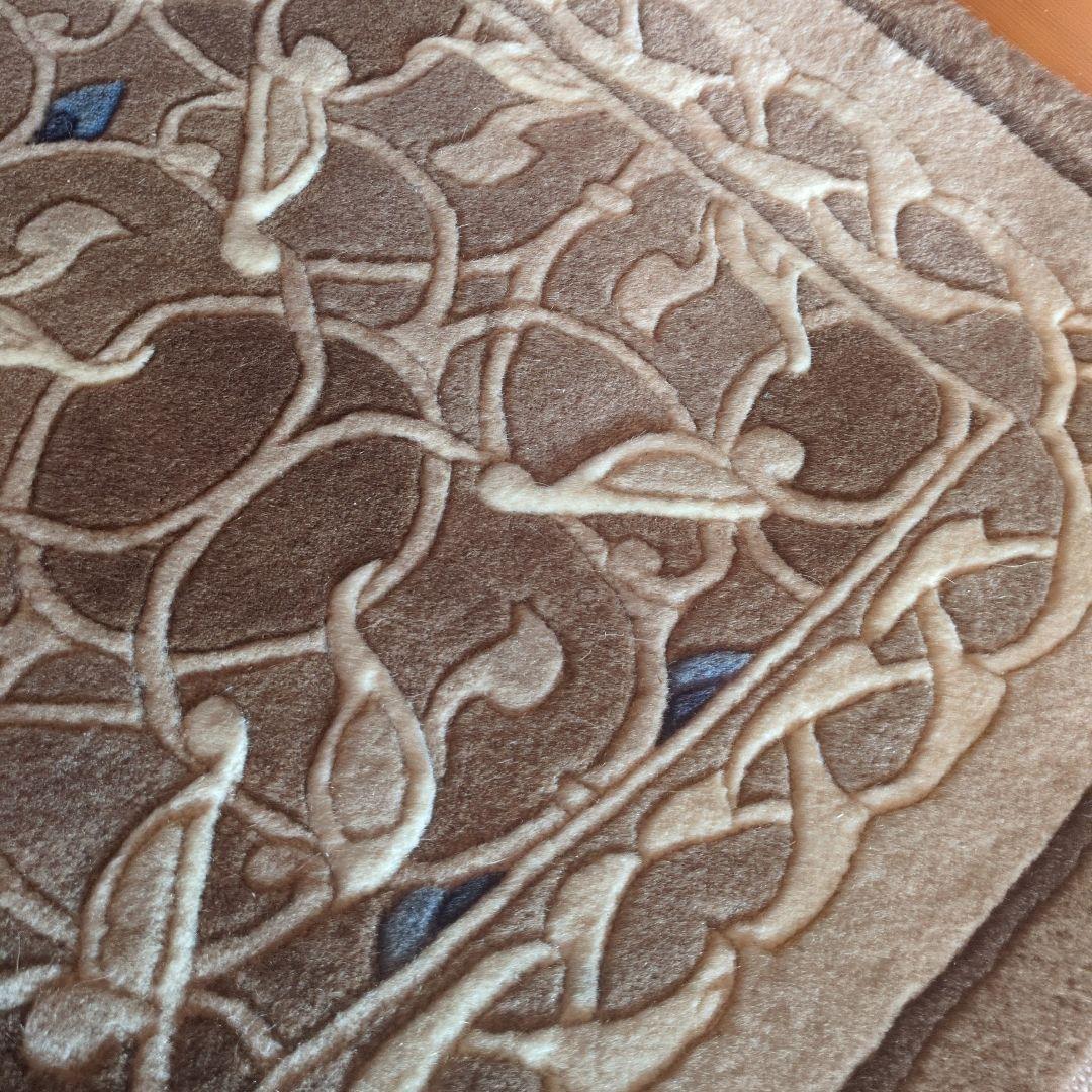 特選　天然色羊毛100% 中国段通 元宝緞通 100段 約130cm×62cm