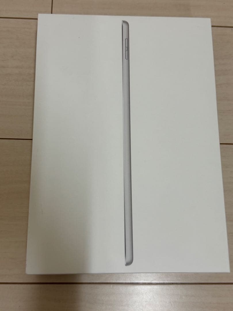 iPad 第9世代 シルバー 64GB Wi-Fiモデル