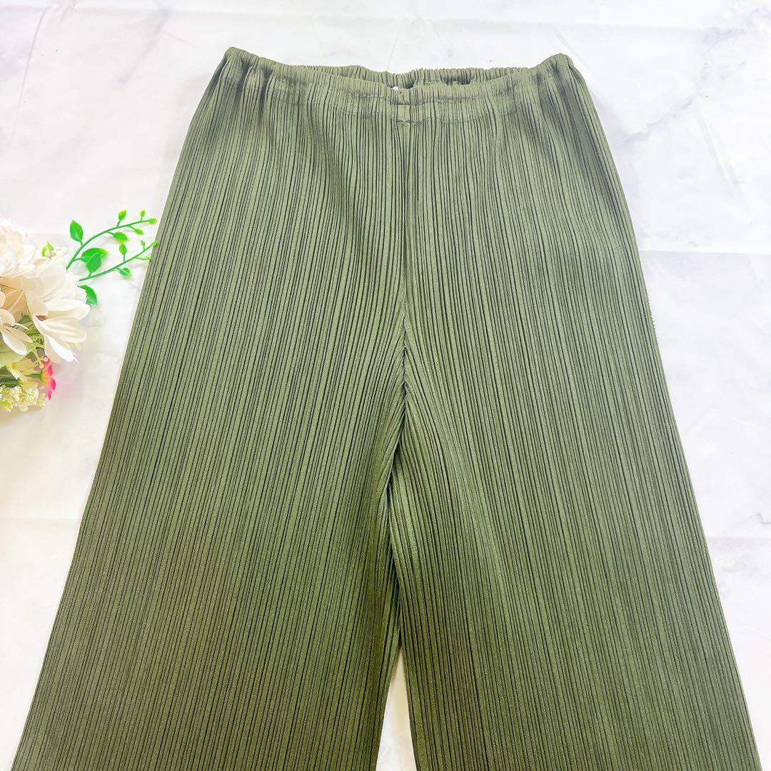 極美品✨プリーツプリーズ サイズ 3オリーブ カーキ グリーン 緑 パンツ ズボ