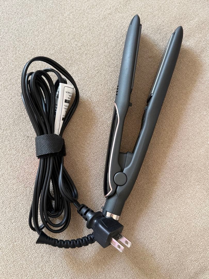 セラミックプレート ストレートヘアアイロン ブラック