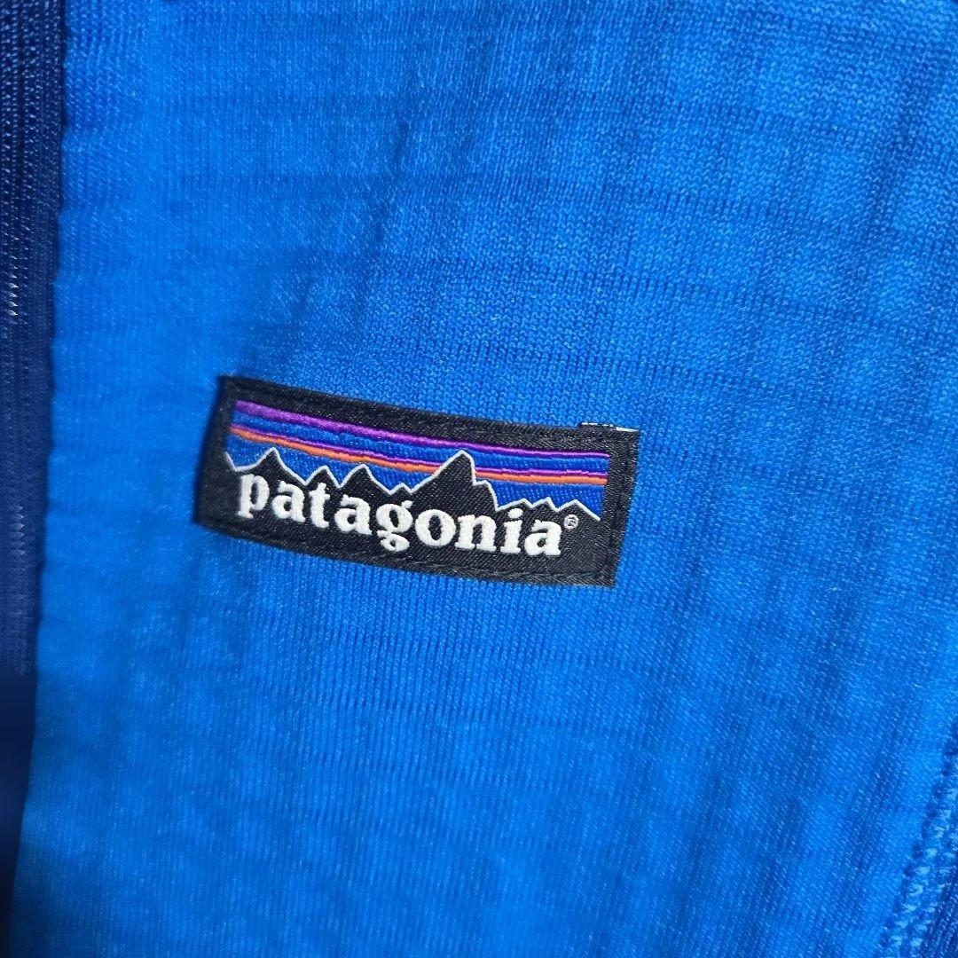 新品未使用品★歳末価格★パタゴニア　R1プルオーバー・フーディ　メンズS
