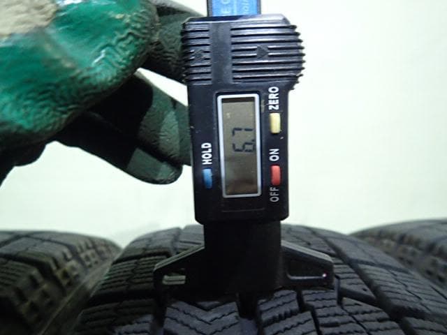 B1084【送料無料】スタッドレスタイヤ 155/65R14 4本セット