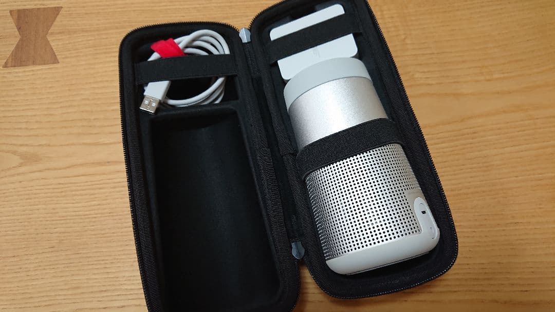 BOSE SoundLink Revolve シルバー(関連アクセサリー付き)