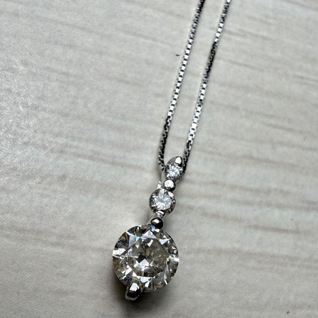 プラチナ　900 850 ダイヤモンド　トリロジー　ネックレス　0.51ct