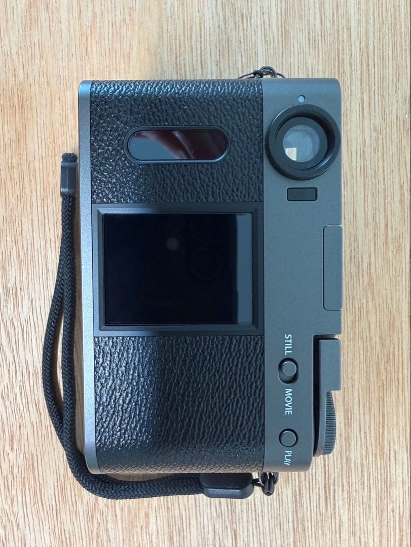 【お値下げ中】X half（製品名：FUJIFILM X-HF）