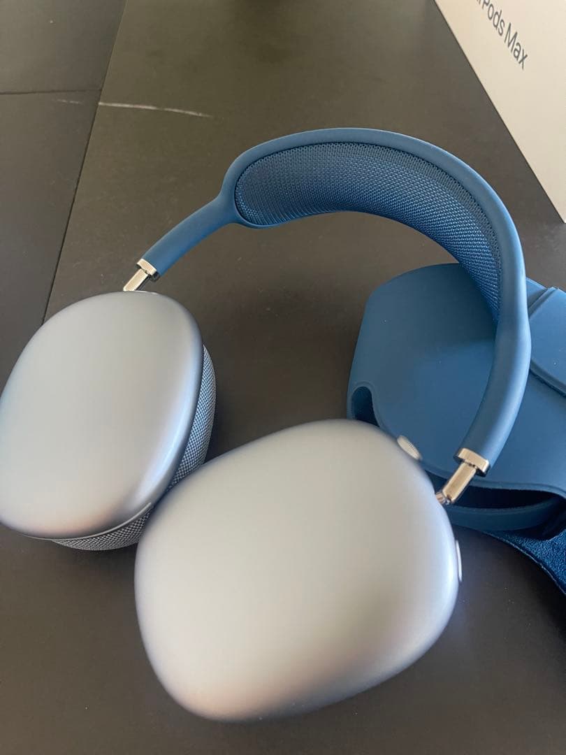 『おぜちん』Apple AirPods Max オーバーイヤー型ワイヤレス