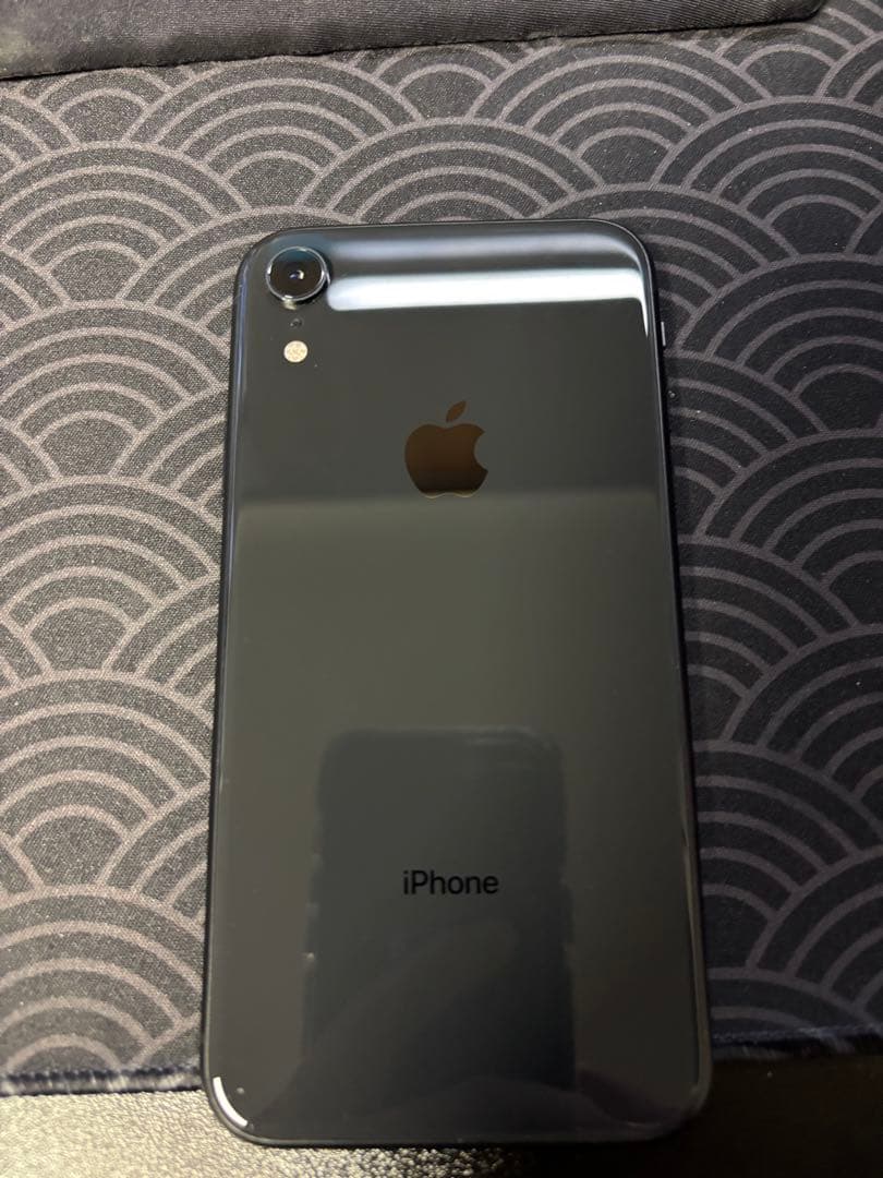 Apple iPhone XR ブラック