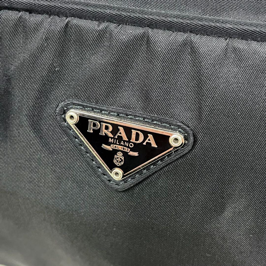外観美品 プラダ ミニボストンバッグ 三角ロゴプレート ナイロン 肩掛け可能 黒