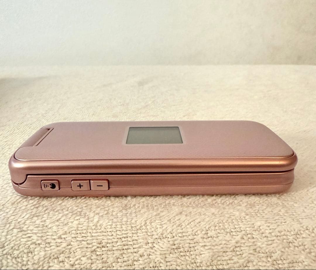 docomo らくらくホン　F-01M ピンク ドコモ 【美品】