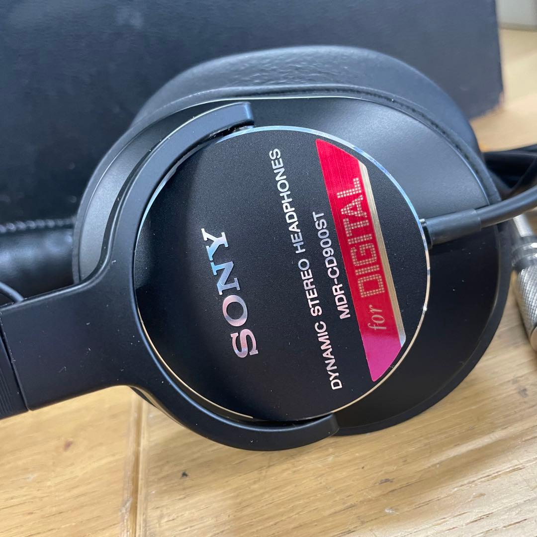 美品 動作品 SONY MDR-CD900ST 密閉型モニターヘッドホン
