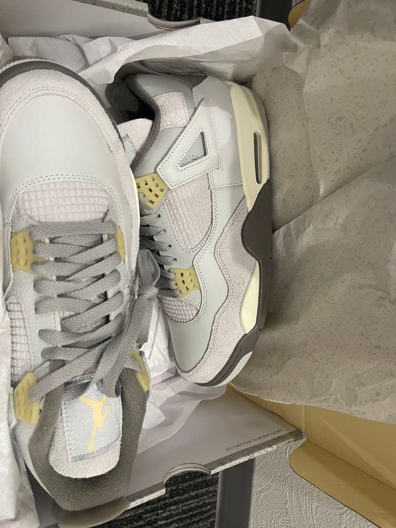 l*l様 ナイキ スニーカー ジョーダン DV3742‐021