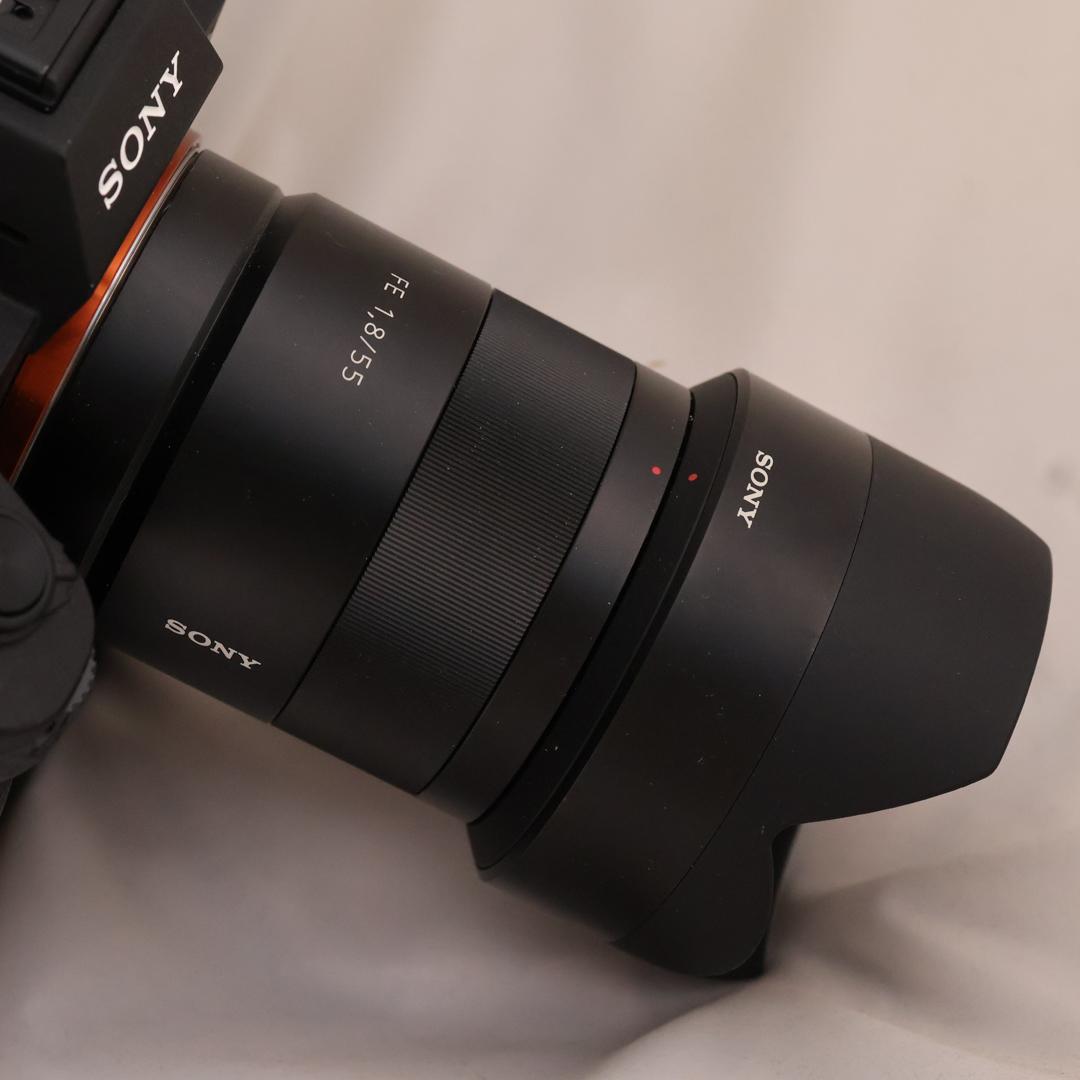 SONY ミラーレス一眼 α7ⅲ＋ZEISSレンズ55mm F1.8 ZA