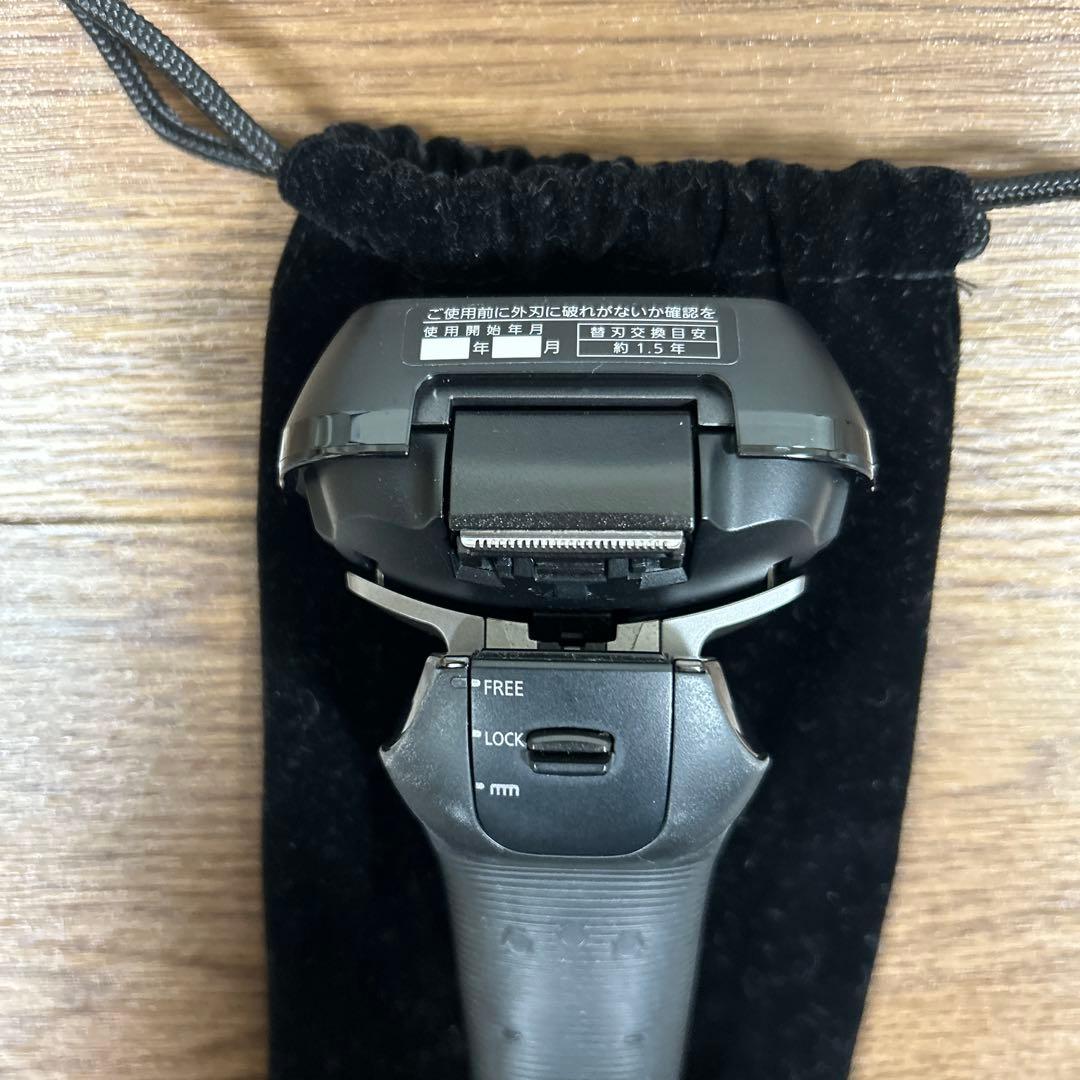 美品★Panasonic★6枚刃電気シェーバー