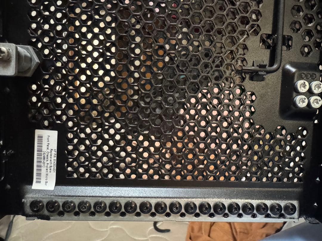 HP MicroServer N54L 16GB TrueNASで使用