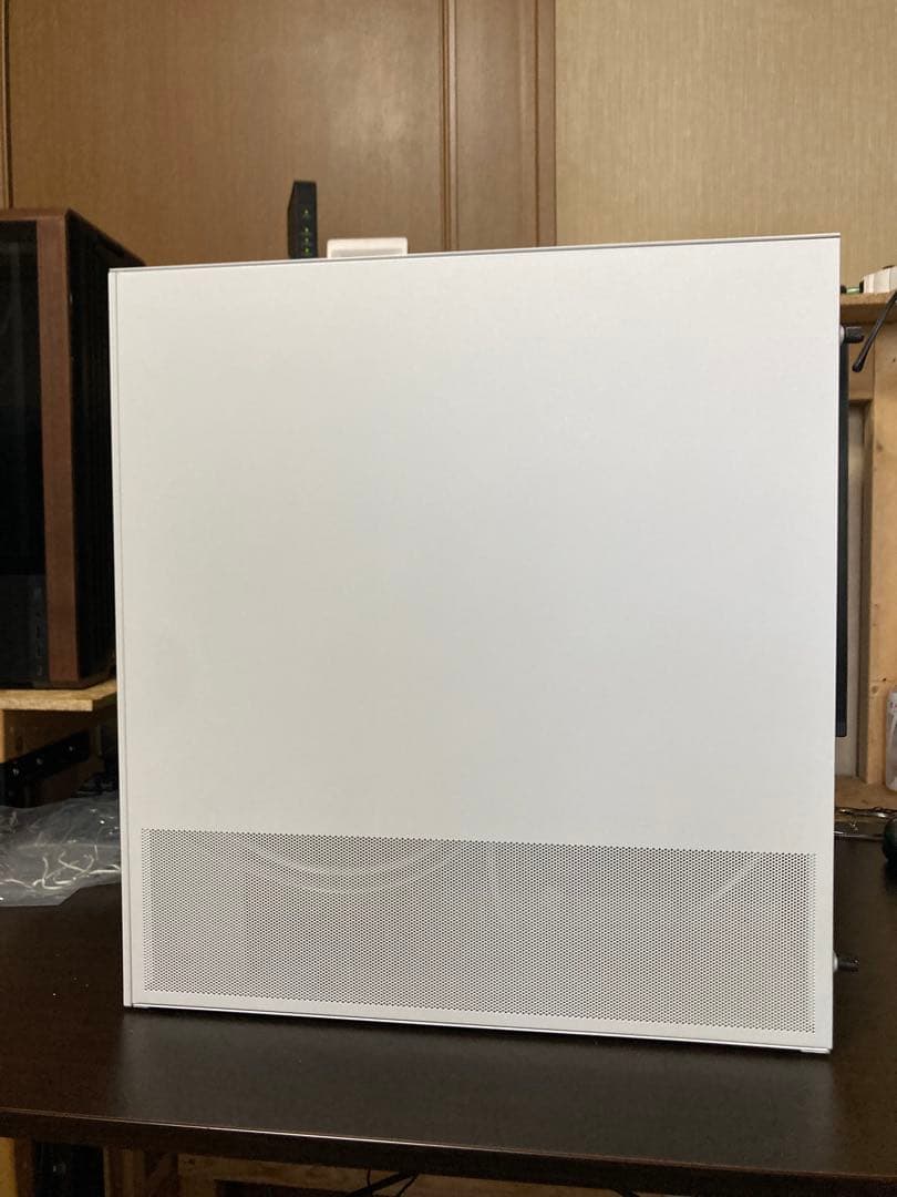 NZXT　H５　FLOW （２０２４）White 中古