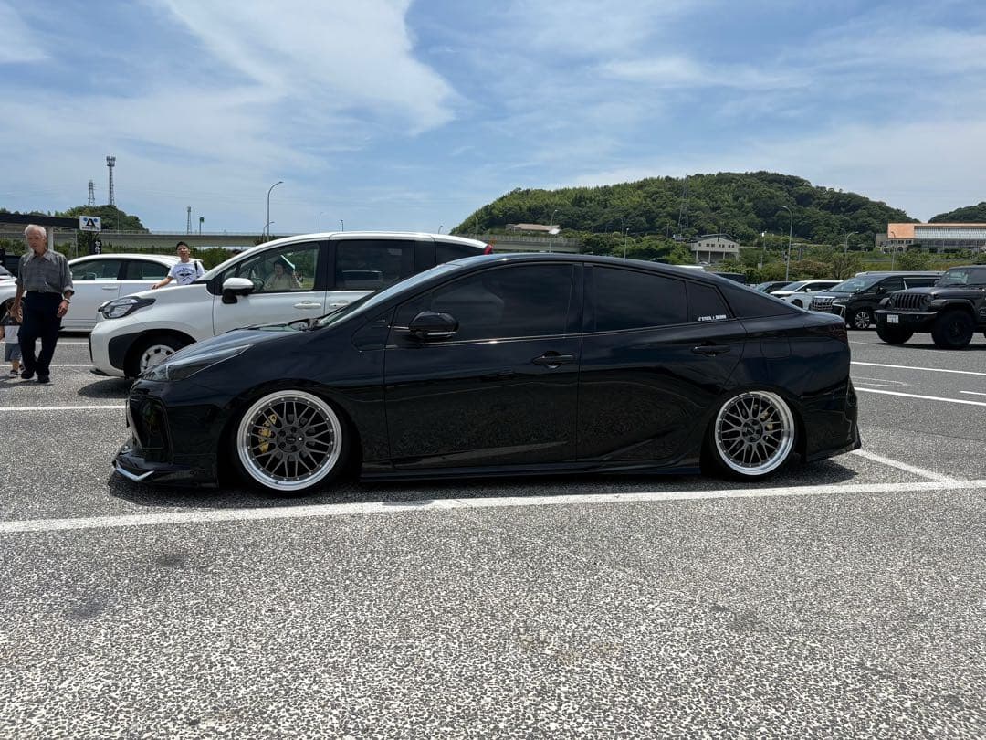 50プリウス ロアアーム