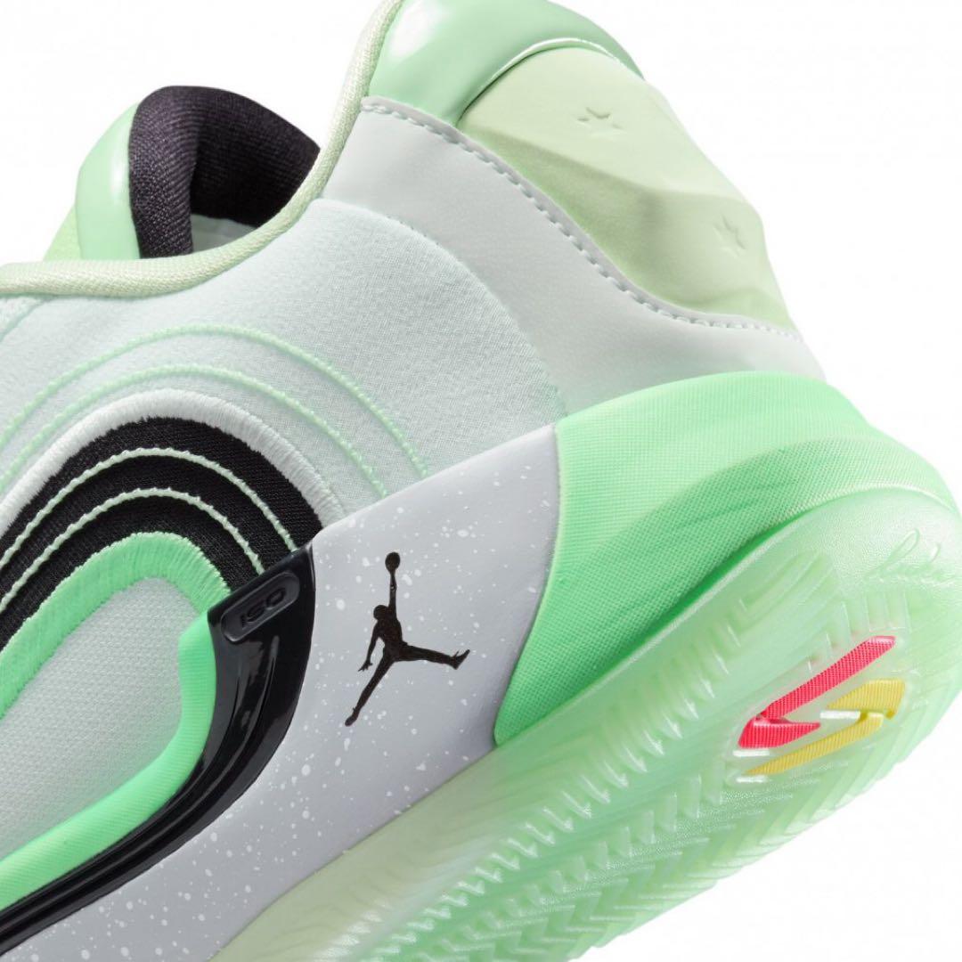 新品NIKE JORDAN Luka 4ジョーダンルカ4バスケットシューズ 25