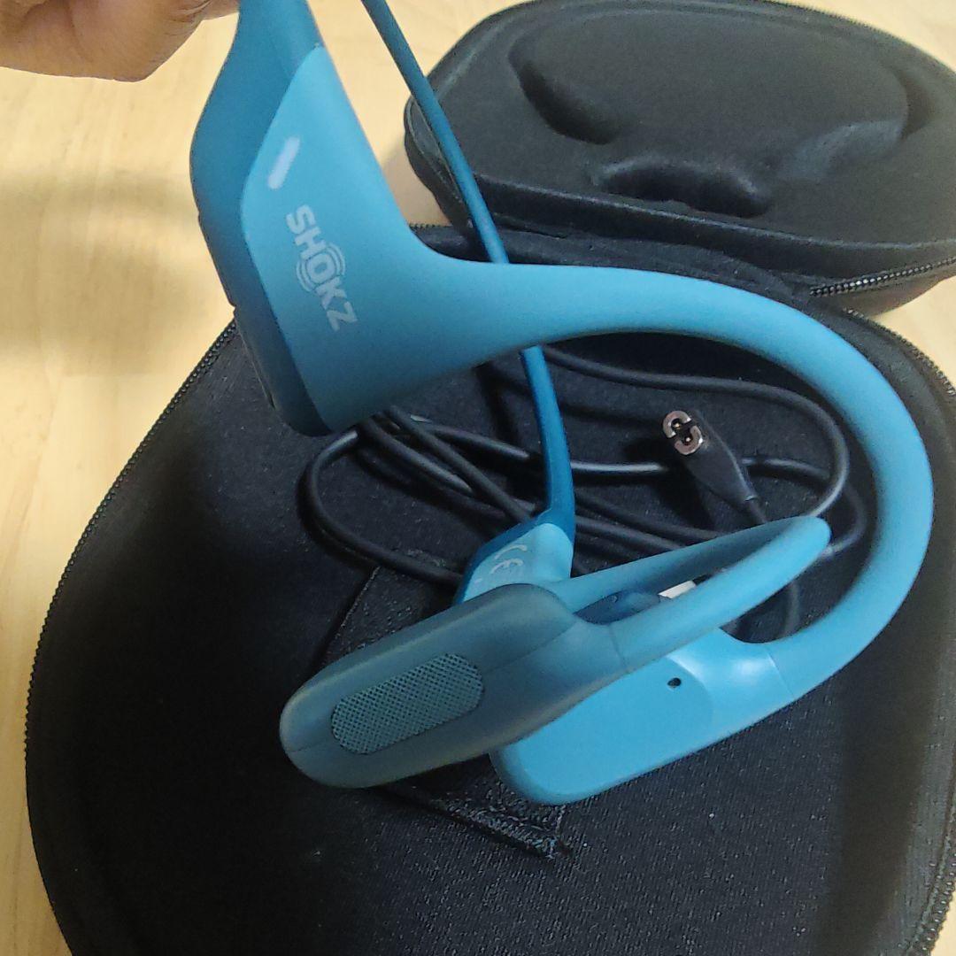 极美品 Shokz s810pro 骨伝導イヤホン 青 収納ケース付き