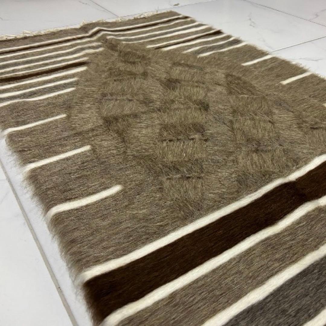 新品　80 x 130　ライトブラウン　ヤギの毛バッターニエ