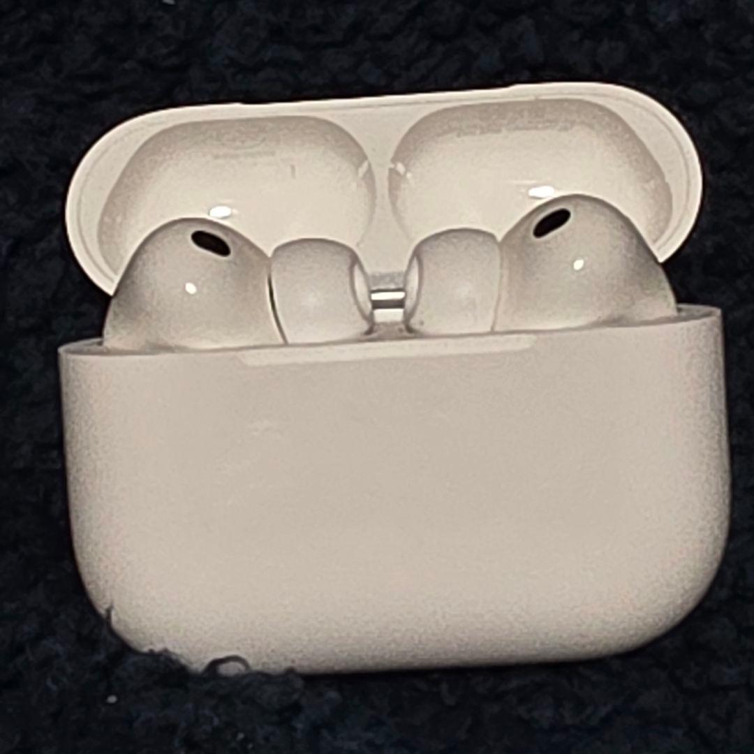 ✨限定価格✨Apple　AirPods Pro3　本体　イヤーチップ付き