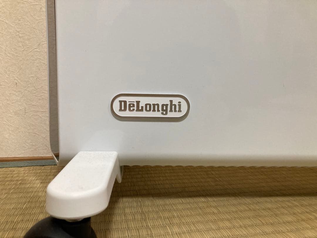 電気ヒーター DeLonghi HXJ60L12-WH