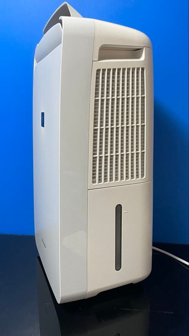 美品！SHARP CM-R100-W 除湿機　2023年製